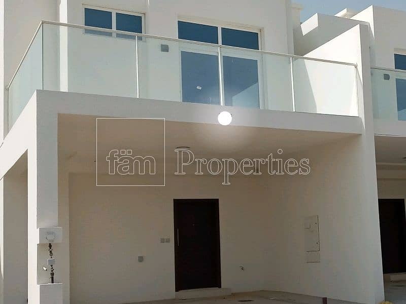 3 BEDROOM TOWNHOUSE FOR SALE IN AVENCIA 2