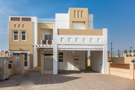 5 Bedroom Villa for Sale in Mudon, Dubai - Amazing Villa | Large Plot | Corner Single Row |