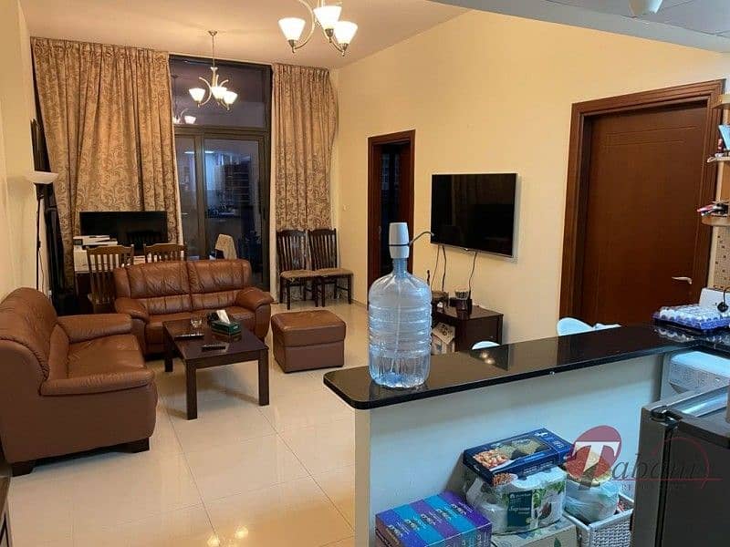 Spacious Layout | Rented Monthly| Vacant on Transfer