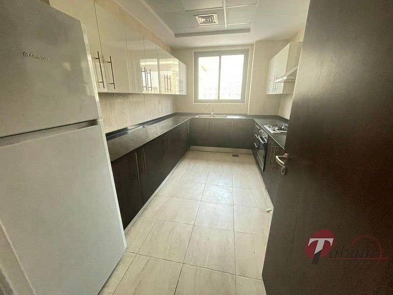 2 Terrace apartment|2 parking |close kitchen |close to metro