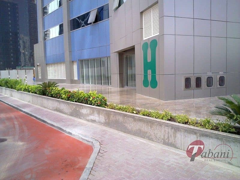 13 Partially furnished office for rent in Hds Tower