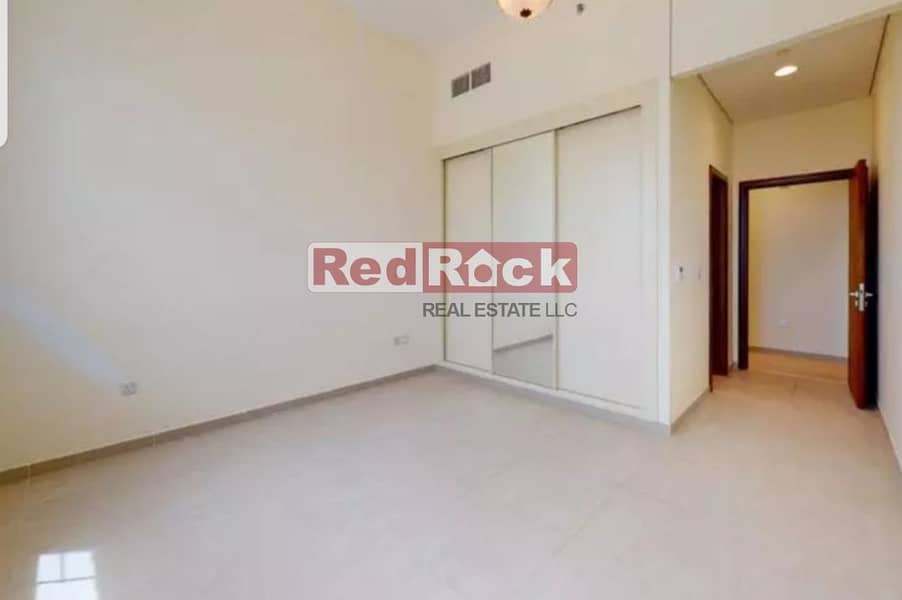 Spacious 2 Bed Apartment on Wasl Road for Rent