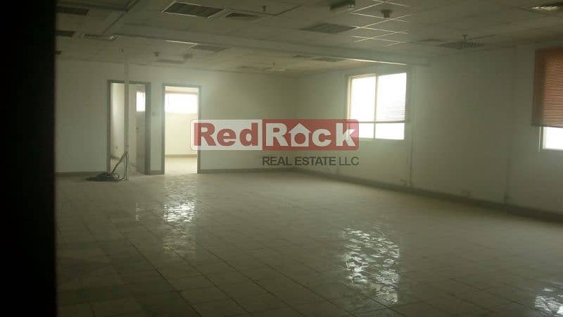 44000 Sqft Warehouse with 1000 KW Power for Sale in Al Quoz