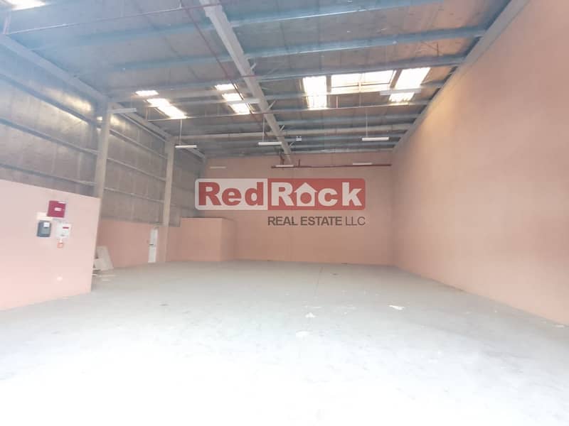 Aed 23 per Sqft for 9705 Sqft Warehouse with 180 KW Power in Jebel Ali