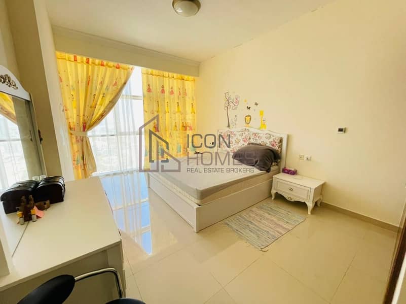 SPACIOUS TWO BEDROOM APARTMENT FOR SALE IN REEF