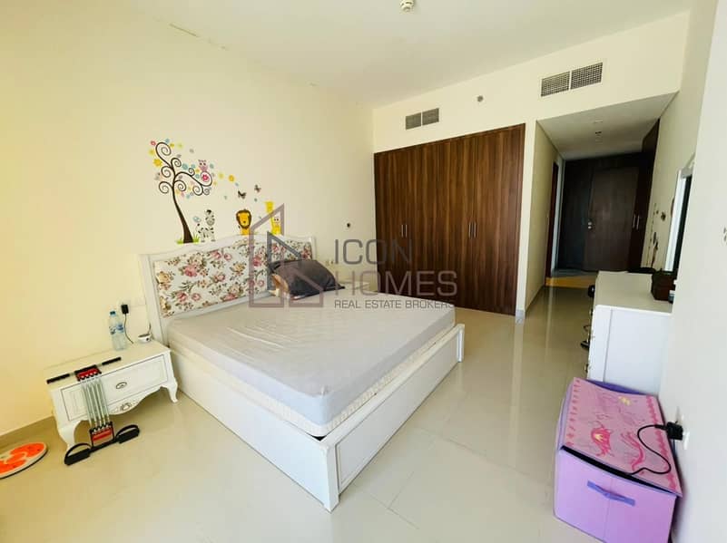 8 SPACIOUS TWO BEDROOM APARTMENT FOR SALE IN REEF