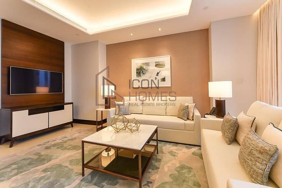 Luxurious Fully Furnished 2 Bedroom Available