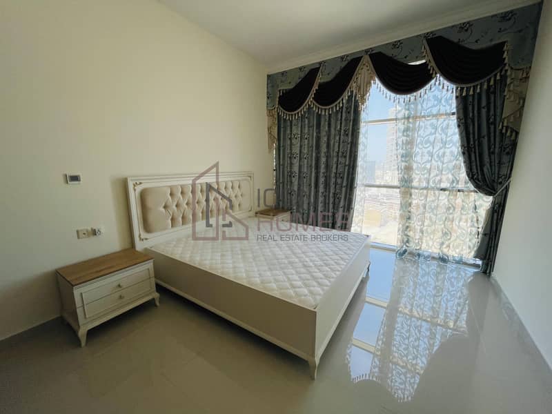 18 2bhk+maid fully furnished  panoramic view
