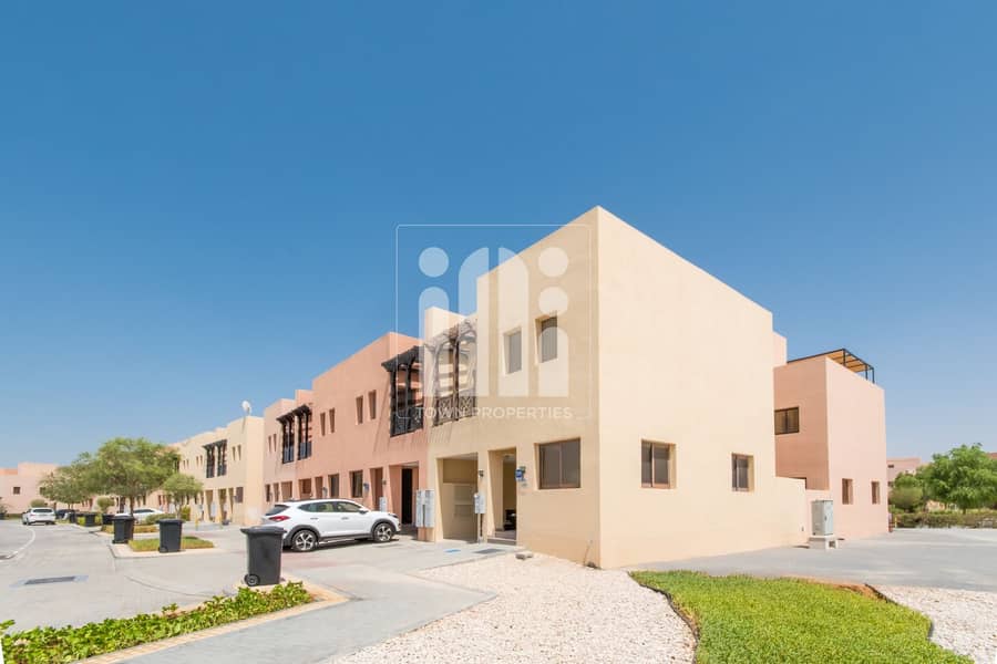Ready To Move|Well Maintained Villa I Contact us