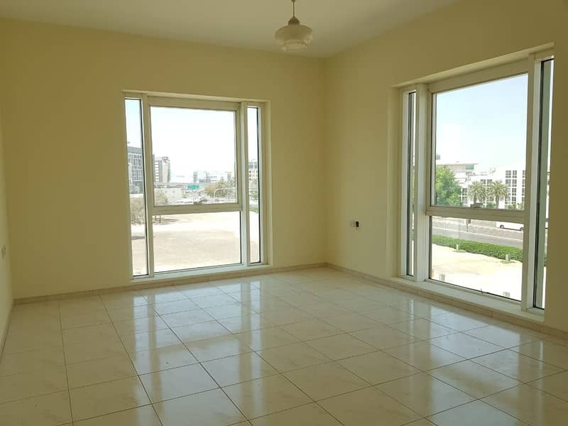 3 No Comission | 2 Months Free | 2 BR  3 Washrooms | Spacious Apartment.