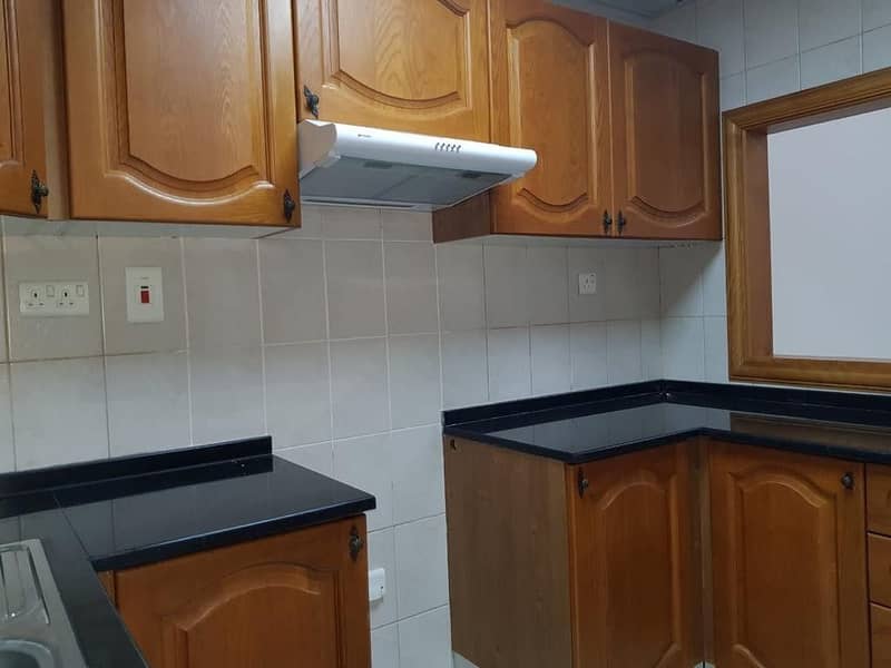8 2 MONTHS FREE | CHILLER FREE | 1 BR Apartment | No Comission.