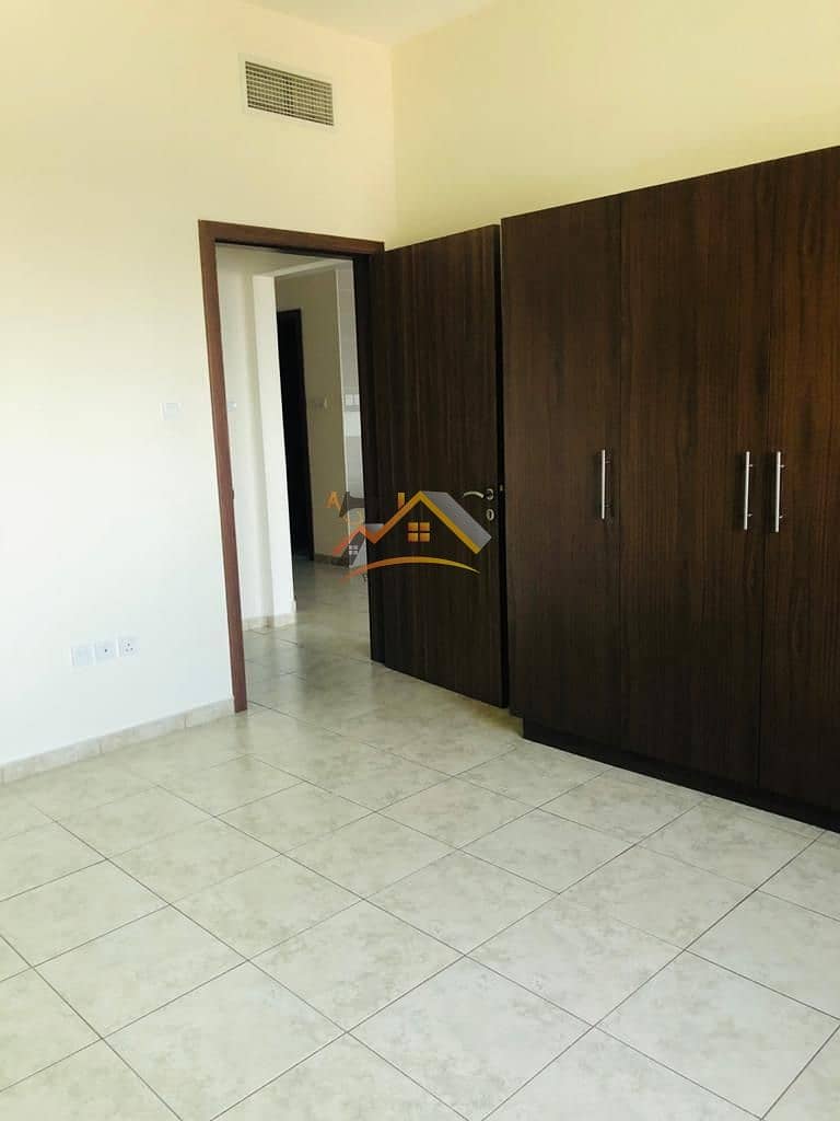 8 Amaizing View | Vacant 2 Bedroom with Balcony for Sale just in 700