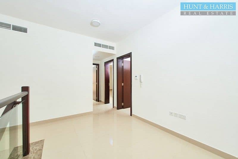 5 Mangrove View | 3 Bedroom + Maid | Ideal Location