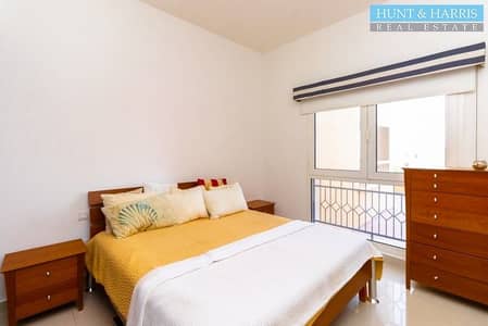 1 Bedroom Apartment for Sale in Al Hamra Village, Ras Al Khaimah - Beautiful Lagoon - Family Community - Good Investment