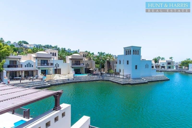 4 Full Sea & Lagoon View - Hotel Style Living - Available