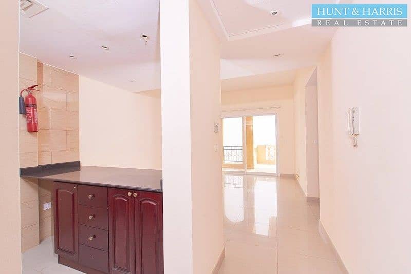 3 Largest Balcony - Stunning Sea View - Freshly Maintained