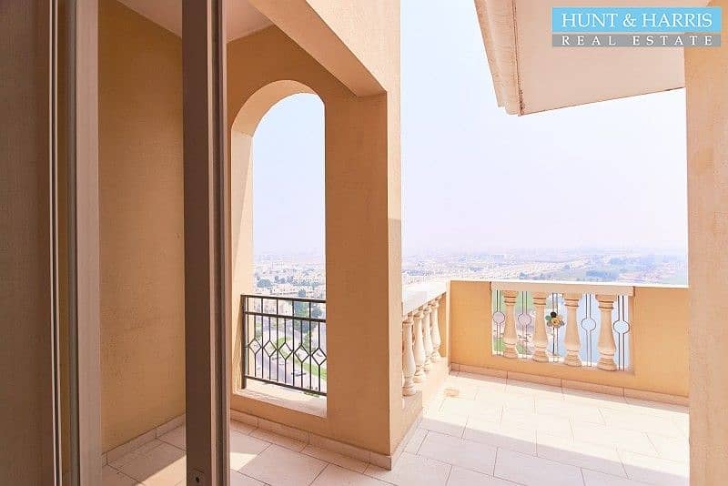 11 Largest Balcony - Stunning Sea View - Freshly Maintained