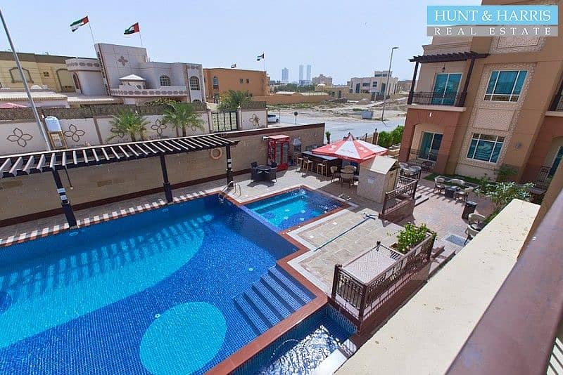 Квартира в Аль Майрид, 3 cпальни, 80000 AED - 4841091