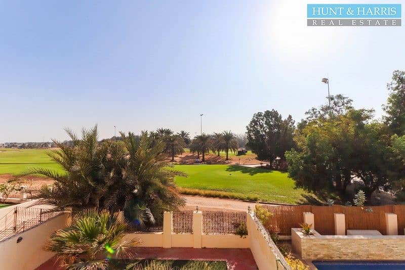 Vacant Town House - Stunning Golf and Lagoon Course View