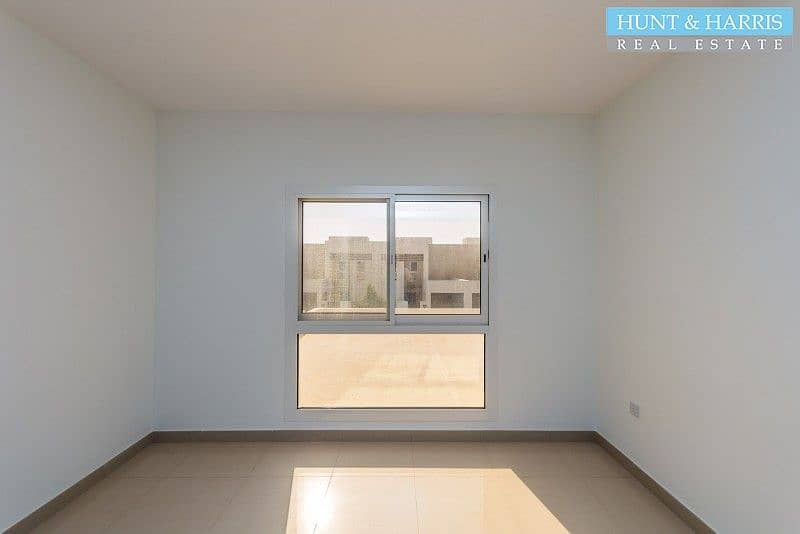 4 Townhouse in Mina Al Arab - Flamingo