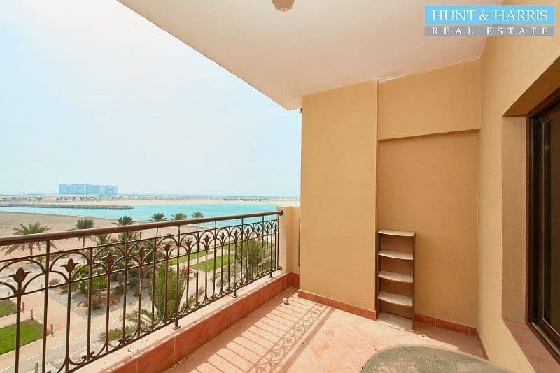 13 Sea Views - 5* Living - Al Marjan Resort - Fully Furnished