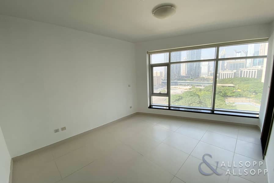 6 One Bed | Spacious Layout | Chiller Free