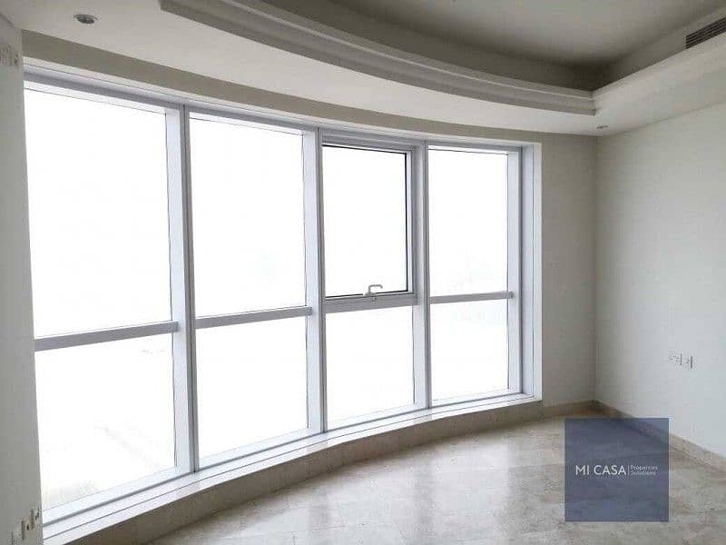 Classy and modern | canal view | Available Classy and modern | canal view | Available