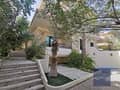 20 Spacious Villa | Own garden | Private  Entrance
