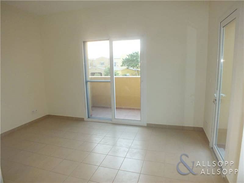 8 Type C | Vacant Dec | Close To Pool 2 Bed