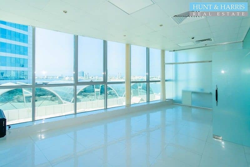 7 Vacant Fitted Office - Spectacular Corniche View - Julphar Towers