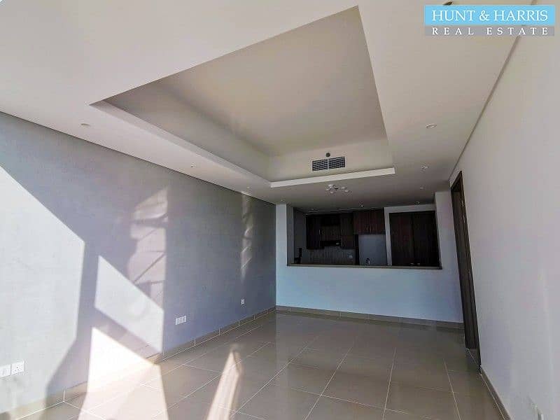 12 Island Lifestyle | Contemporary 1 Bedroom Apartment | Tenanted