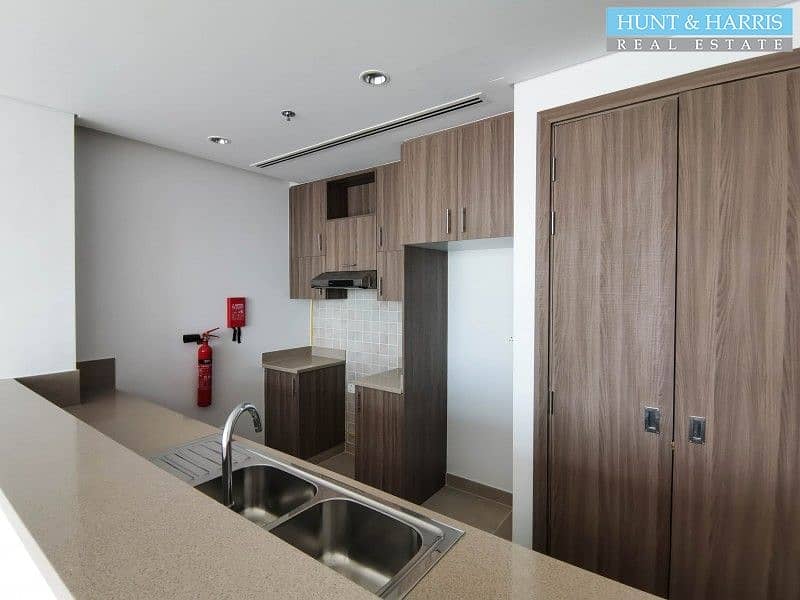 14 Island Lifestyle | Contemporary 1 Bedroom Apartment | Tenanted