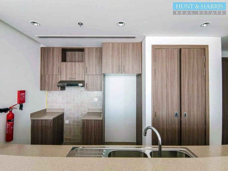 15 Island Lifestyle | Contemporary 1 Bedroom Apartment | Tenanted