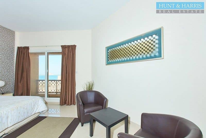 13 Spacious Studio Apartment - Sea View - Fully Furnished
