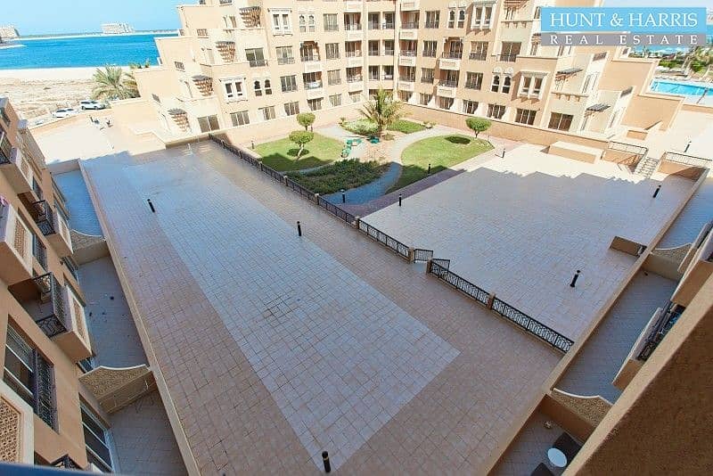 23 Spacious Studio Apartment - Sea View - Fully Furnished