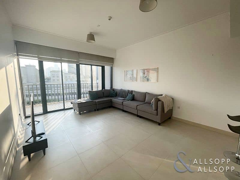 2 Fully Furnished | Balcony | One Bedroom