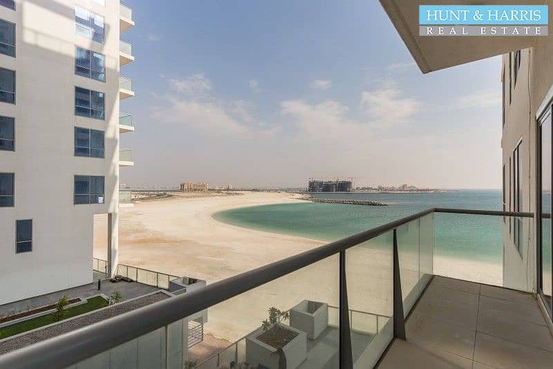 Sea View - Two Bedroom Apartment - Very Well Maintained