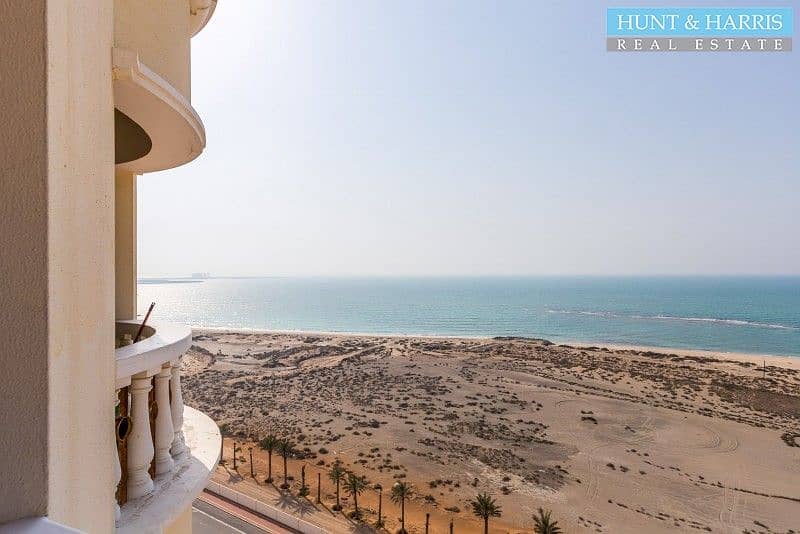 6 Fully Furnished Studio Apartment with Stunning Sea Views