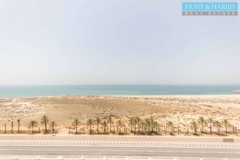 11 Breathtaking Sea View Studio - Royal Breeze - Al Hamra Village