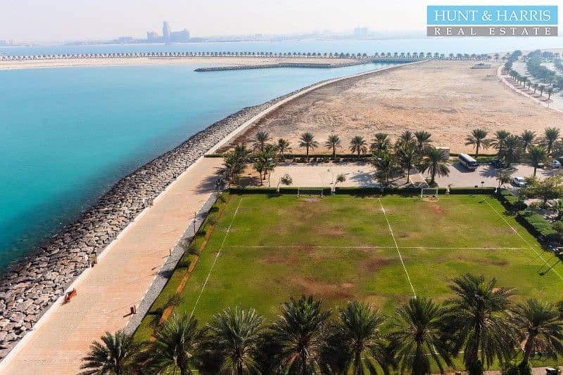 39 Penthouse - Stunning Sea Views - Al Marjan Resort and Spa