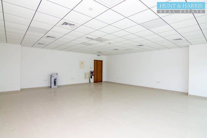 7 High Floor - Modern Fitted Office - Multi Purpose