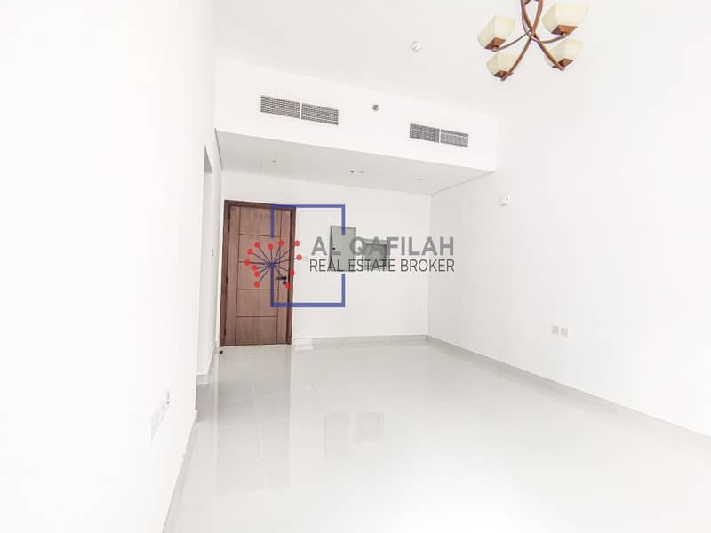 شقة في برج زعبيل شارع الشيخ زايد 1 غرف 42900 درهم - 5309550