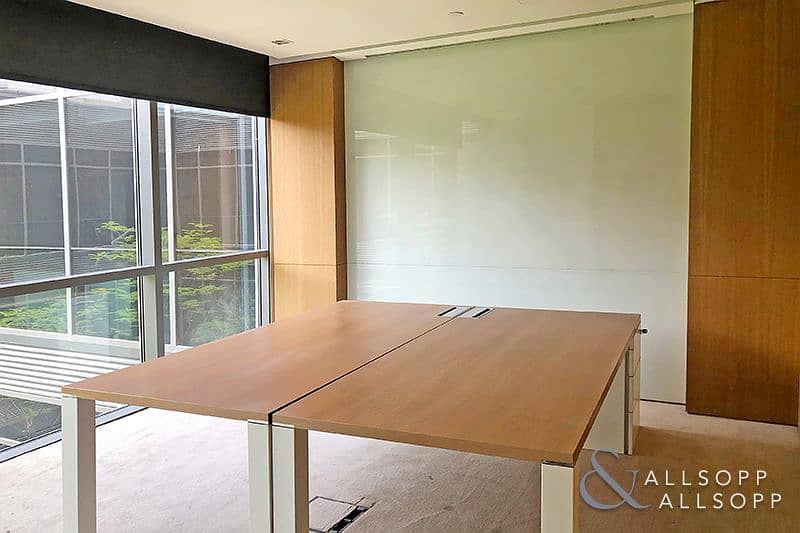 4 Full Floor | Ideal for large staff | Furnished