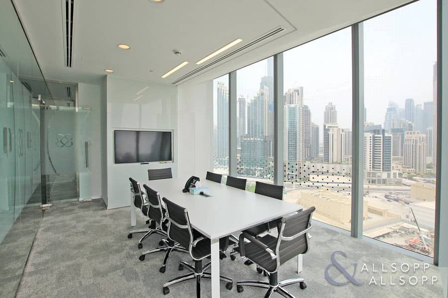 15 Corner Unit |Burj/ Canal Views| New Fit-out