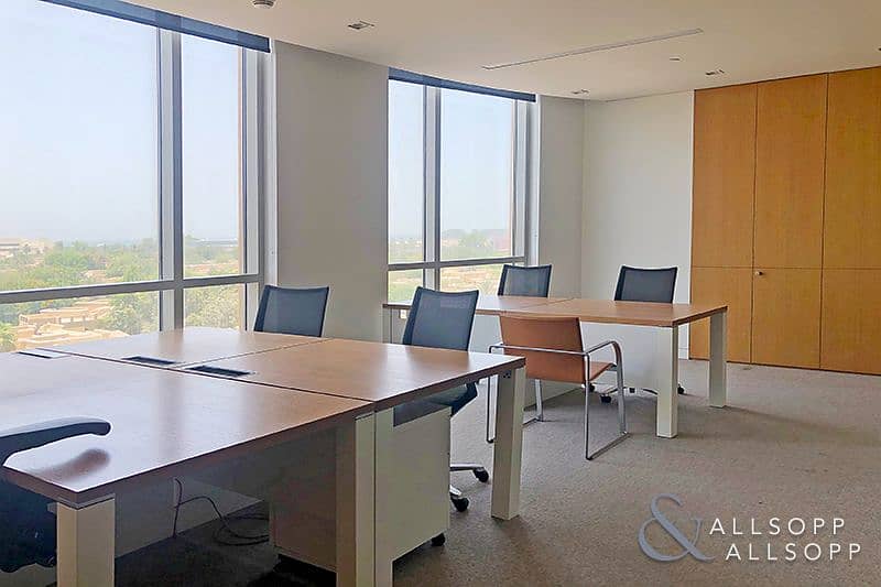 15 Full Floor | Ideal for large staff | Furnished