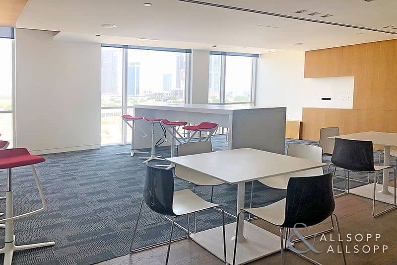 17 Full Floor | Ideal for large staff | Furnished