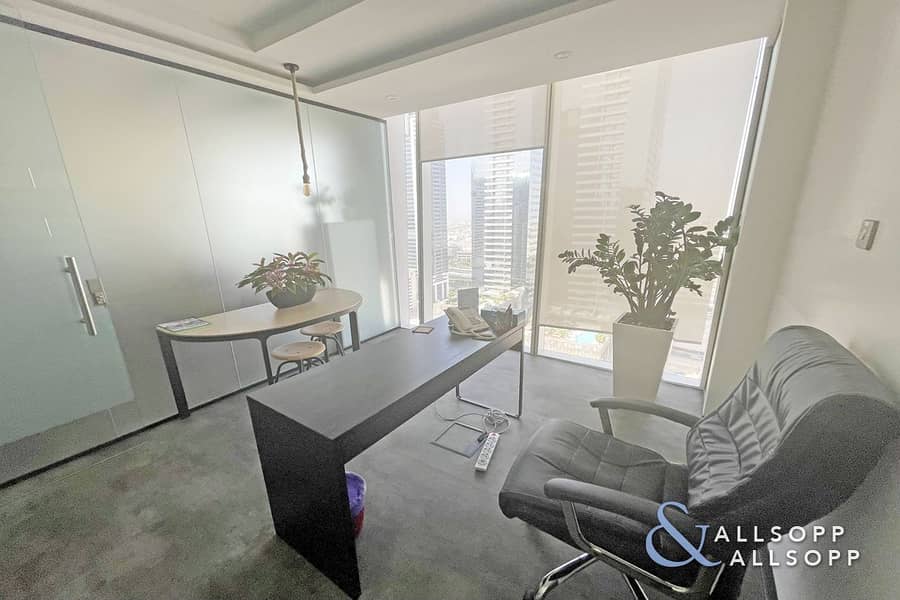 7 High floor | Partitioned | Close To Metro