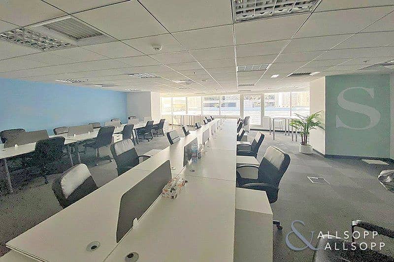 Fully Fitted | Partitioned | 2 Conference Room