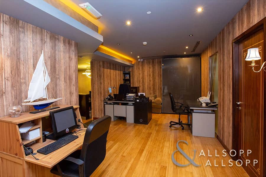 5 Luxury Fitted | End User | Furnished Office