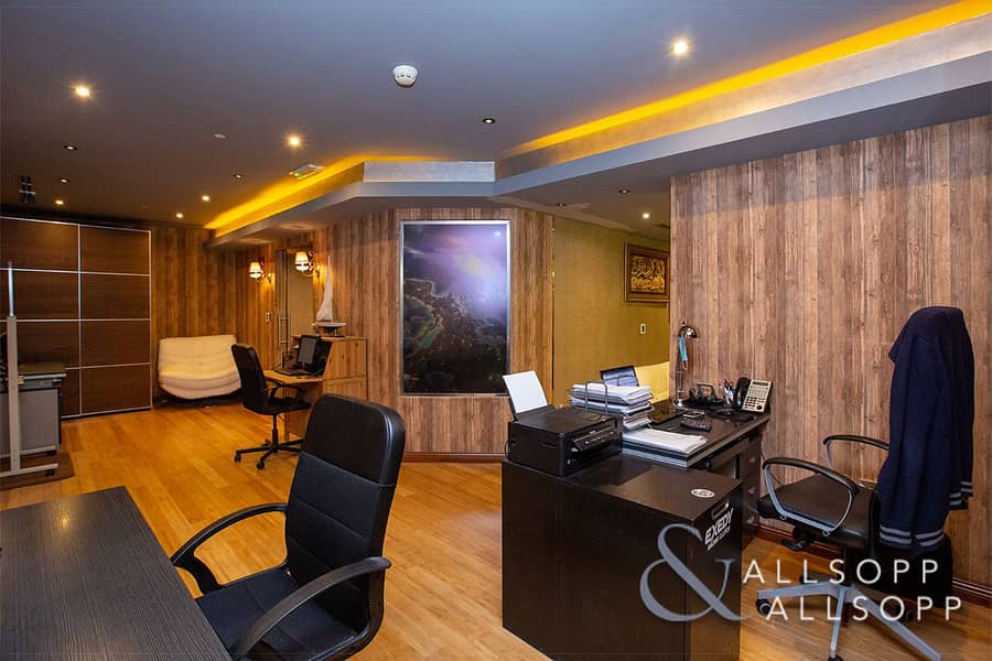 7 Luxury Fitted | End User | Furnished Office